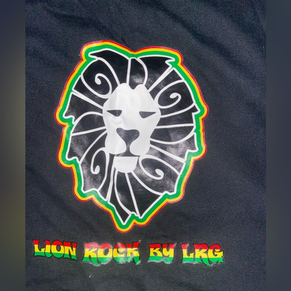 Used LRG t shirt